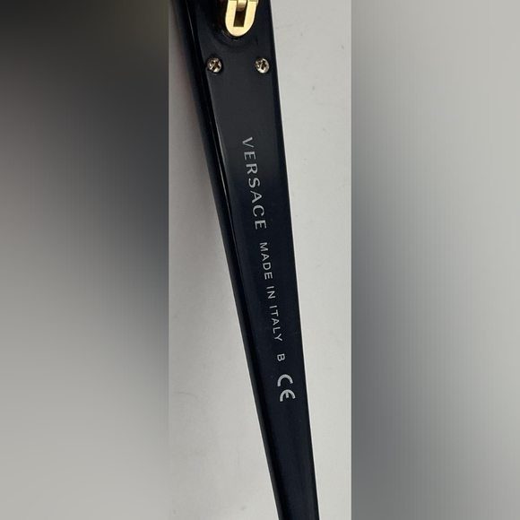 Versace  (non verified) prescription - Sunglasses - Picture 5 of 9